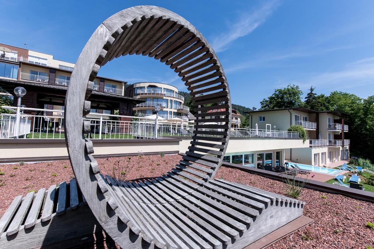 Das Balance - Spa & Golf Hotel Am Woerthersee Portschach am Woerthersee Exterior photo