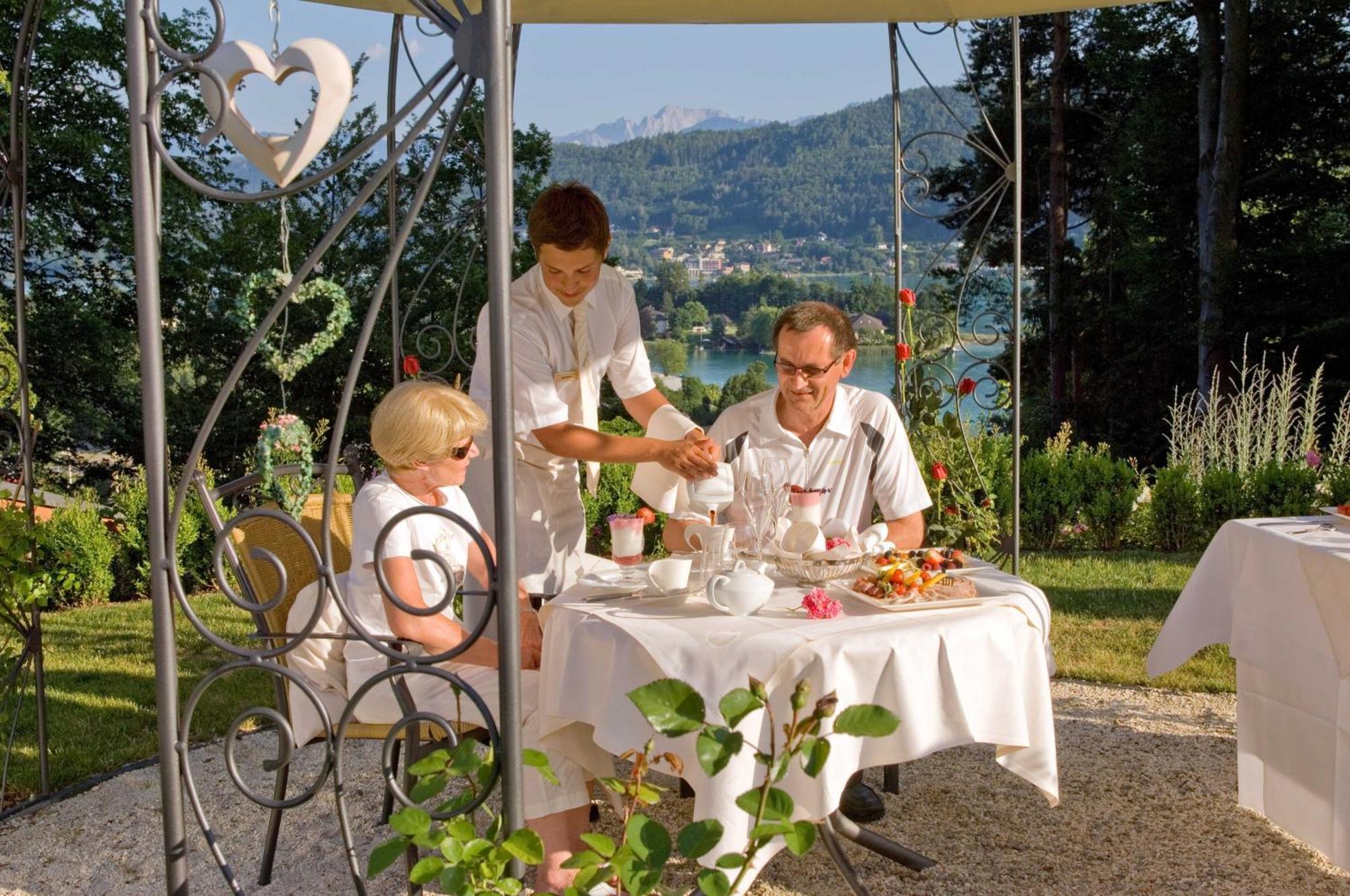 Das Balance - Spa & Golf Hotel Am Woerthersee Portschach am Woerthersee Exterior photo